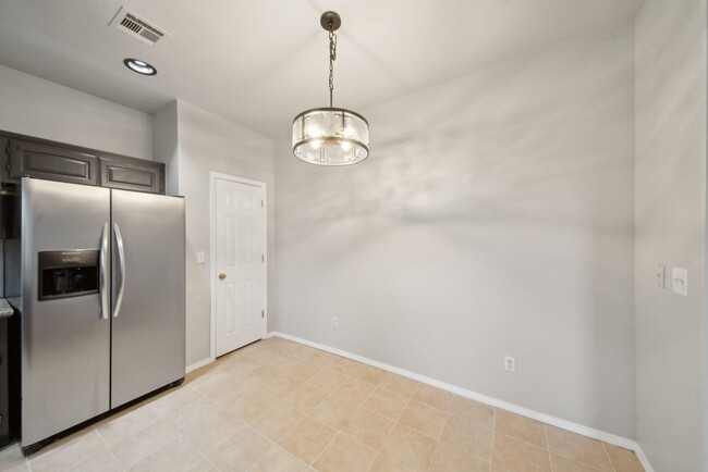 Building Photo - Remodeled 2 story in desired Stone Mill Br...