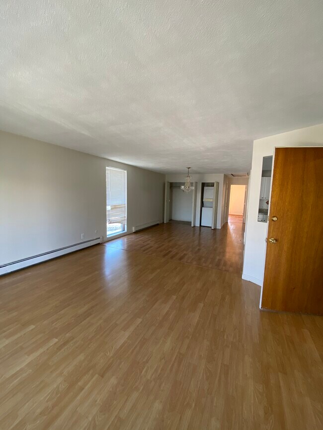 Building Photo - 41 High St