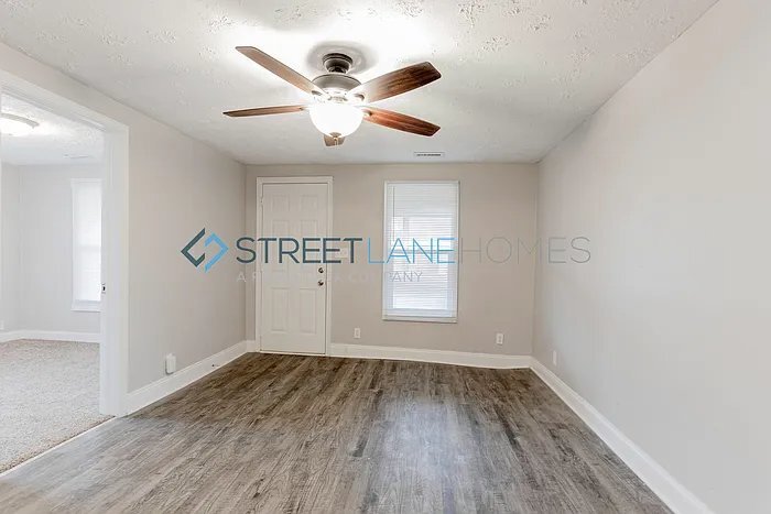 Building Photo - 4106 Delaware St