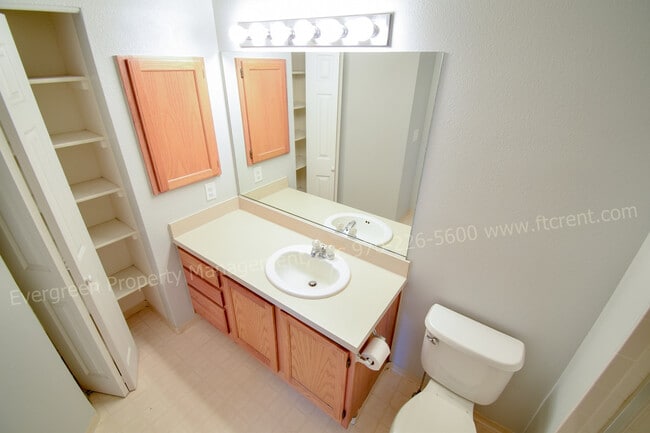 Building Photo - 4545 Wheaton Dr