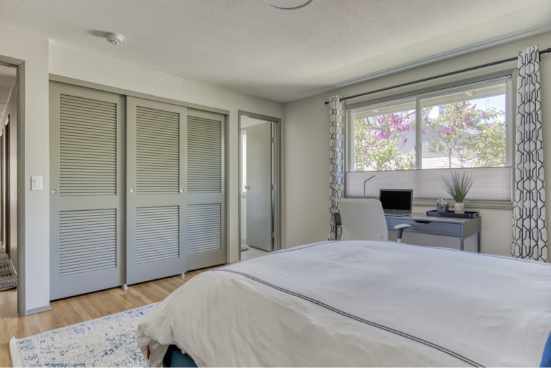 Building Photo - 9037 SW Monterey Pl