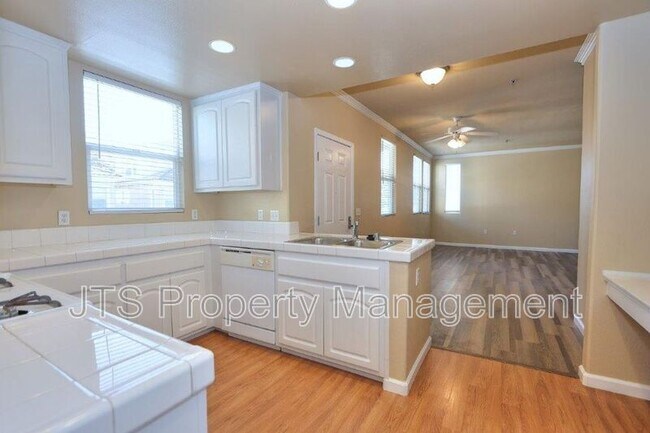 Building Photo - 4800 Westlake Pkwy