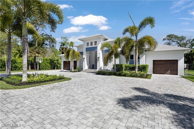 Primary Photo - 5881 Sea Grass Ln