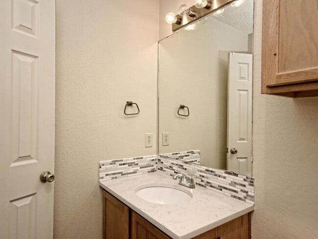 Building Photo - 511 Cutty Trail