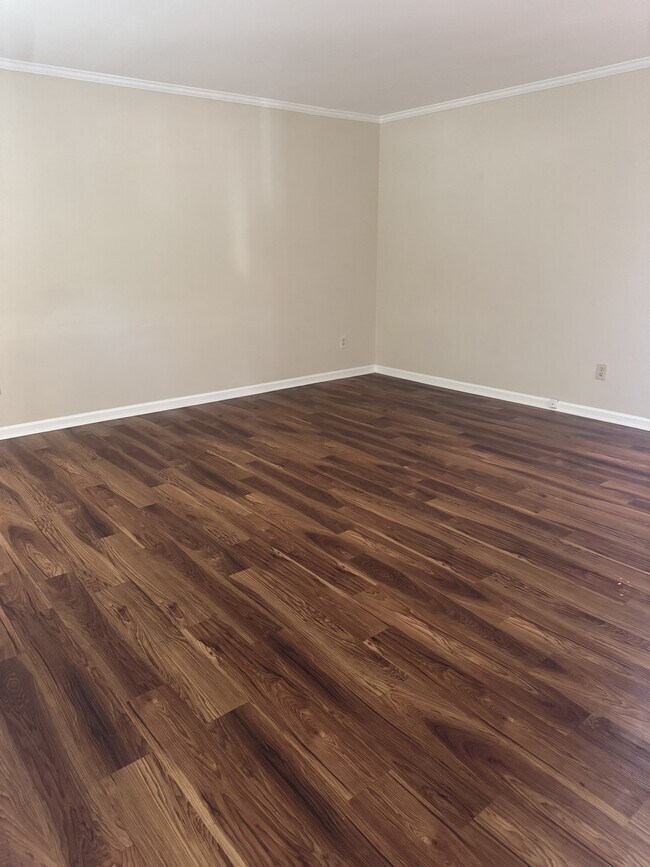 Building Photo - 1017 Baccharis Dr