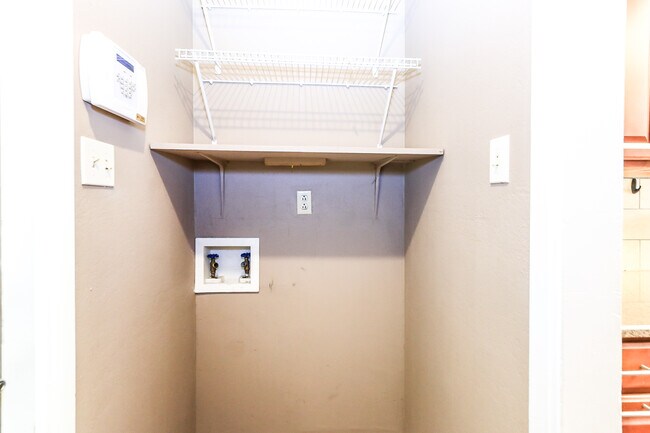 Building Photo - 6407 35th St