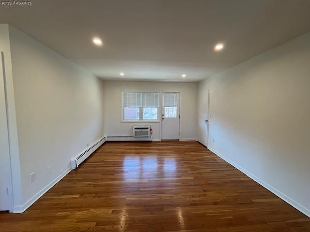 Building Photo - 100 Manhasset Ave