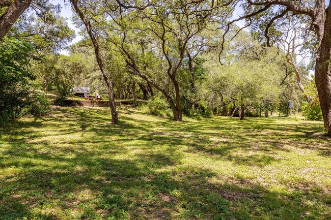 Building Photo - 297 Little River Ln