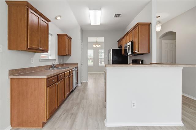 Building Photo - 3804 Verde Dr