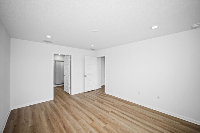 Building Photo - 1287 Hayward Lp