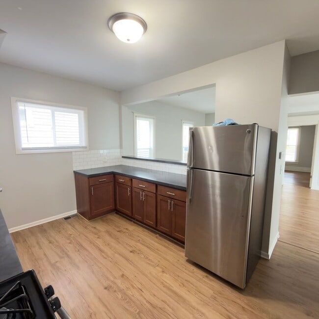 Building Photo - Updated 4-Bedroom Home!