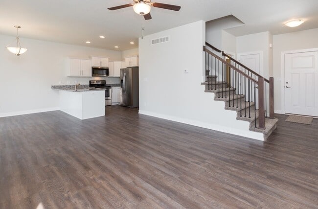 Building Photo - Contemporary Altoona Single Family Home! N...