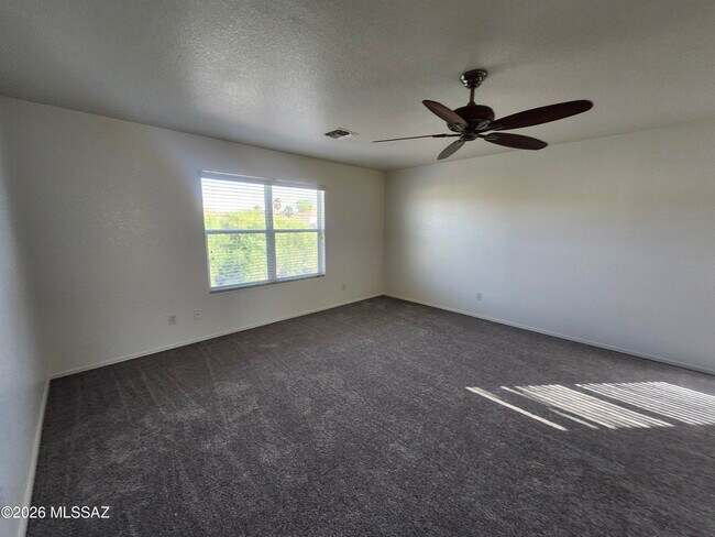 Building Photo - 13697 E Oxmoor Valley Dr