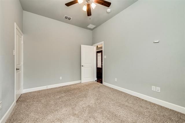Building Photo - 1208 4th St