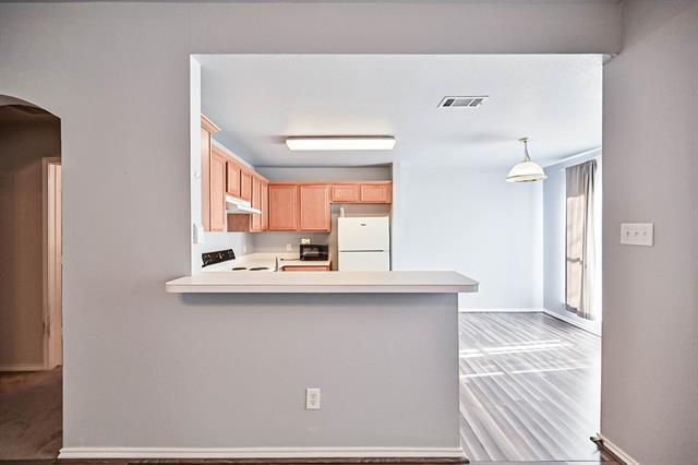 Building Photo - 415 Preston Dr