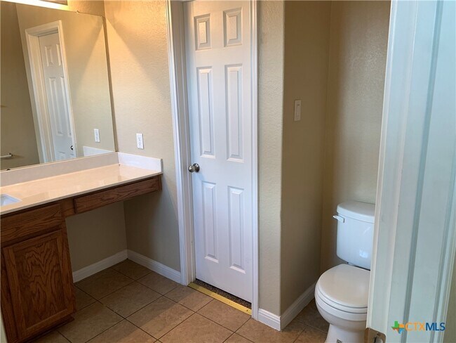 Building Photo - 2587 Diamondback Trail