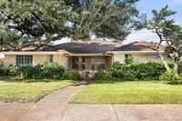 Building Photo - 8351 Lullwater Dr