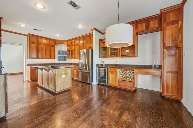 Building Photo - 5836 Westslope Dr