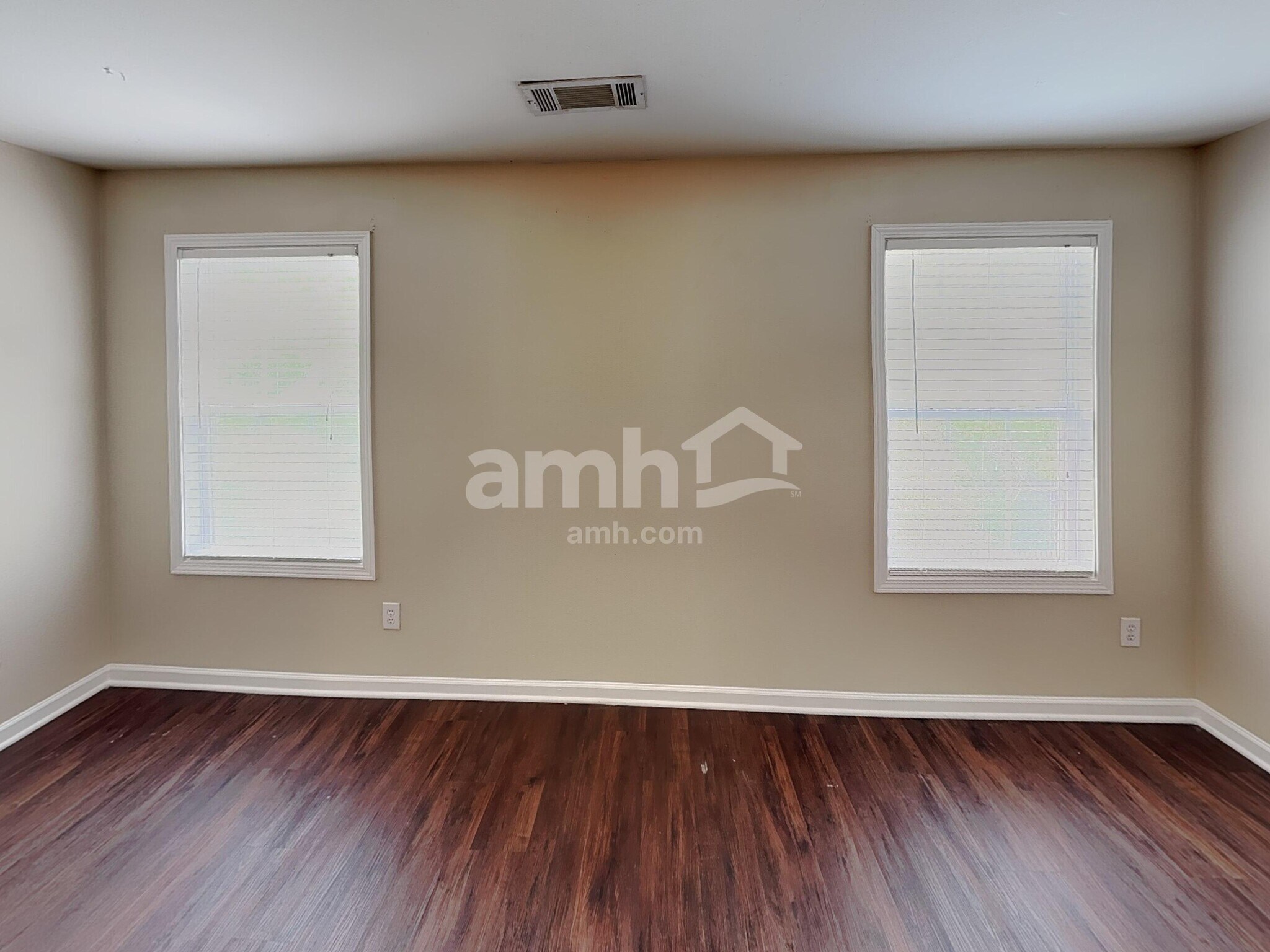 Building Photo - 6903 Grand Hickory Dr