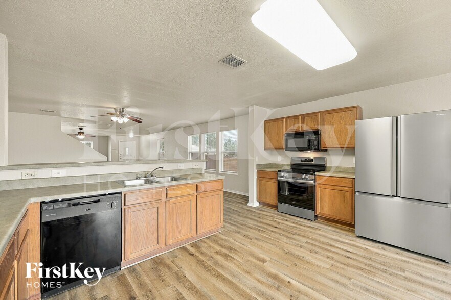 Building Photo - 3502 Sage Meadow