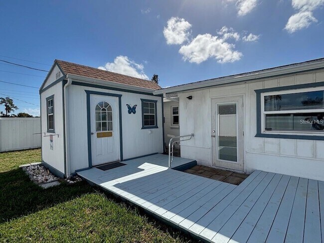 Building Photo - 1790 Loralin Dr
