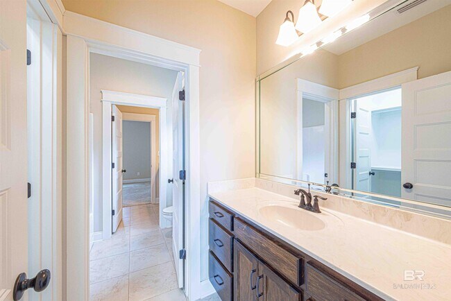 Building Photo - 27069 Gramercy Ln