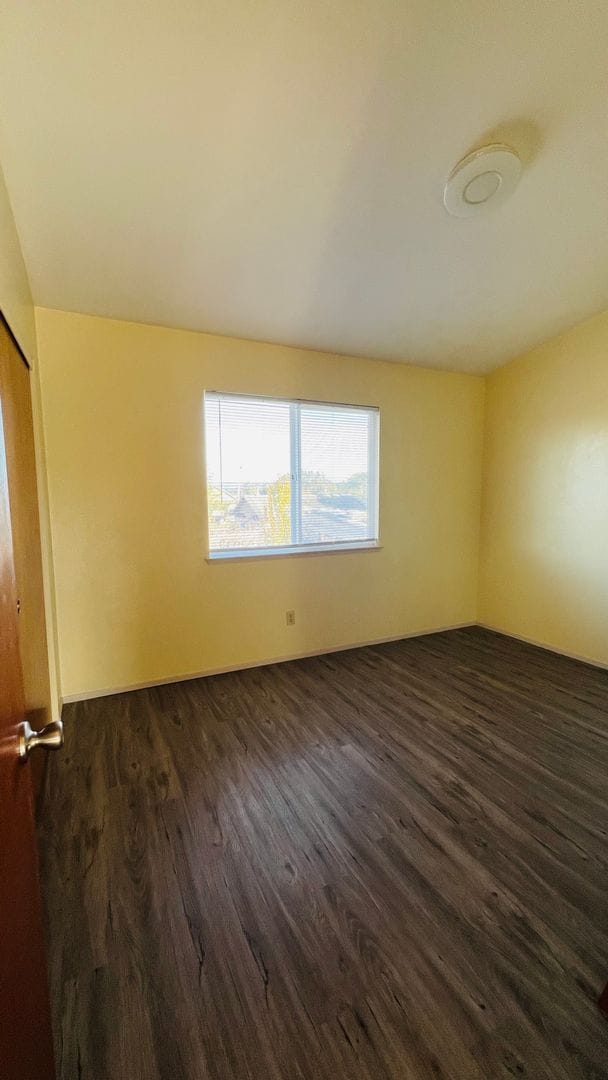 Building Photo - 1805 Caroline Ave