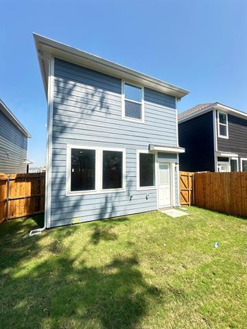 Building Photo - 327 Clematis St