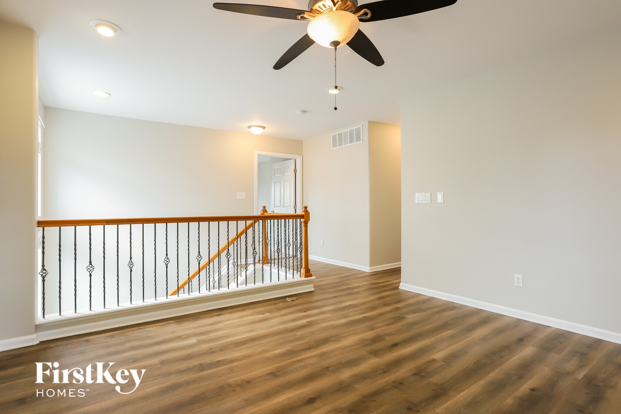 Building Photo - 5047 Orleans Ct