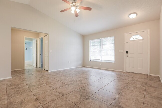 Building Photo - 17145 Urban Ave