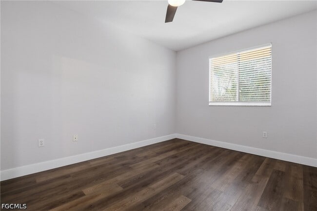 Building Photo - 6321 Aragon Way