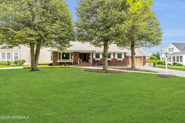 Primary Photo - 208 Trenton Blvd