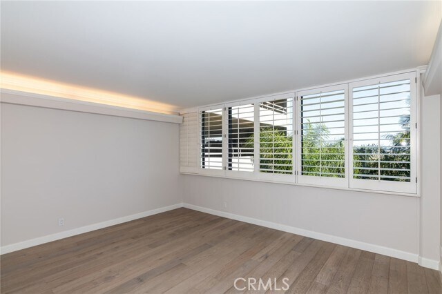 Building Photo - 345 Pioneer Dr