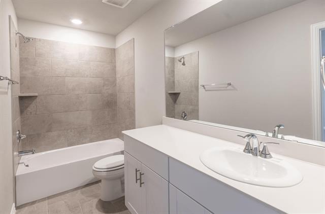 Building Photo - 909 Elijah Ln