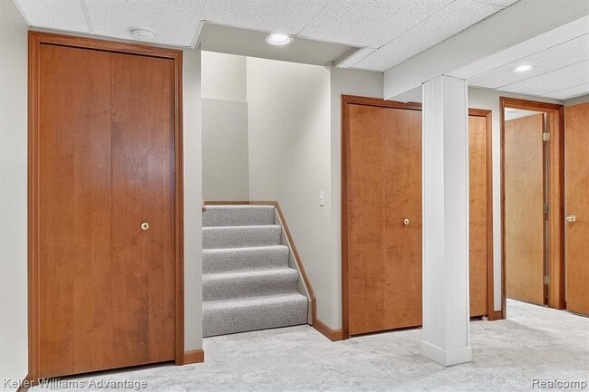 Building Photo - 40051 Finley Dr