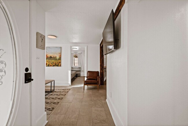 Building Photo - 2904 Berwick St