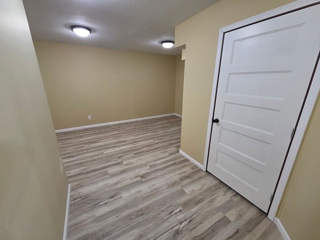 Building Photo - 4741 Welcome Ave N