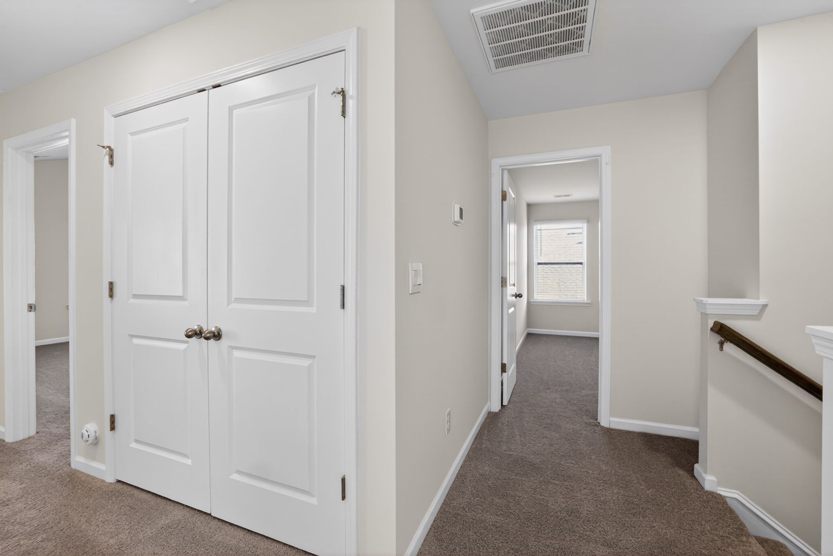 Building Photo - 105 Silicon Dr