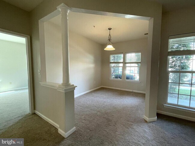 Building Photo - 5307 Wyndholme Cir