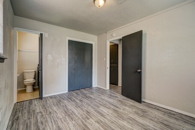 Building Photo - 3 Bed 1.5 Bath Norman