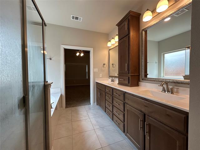 Building Photo - 7205 Tesoro Trl
