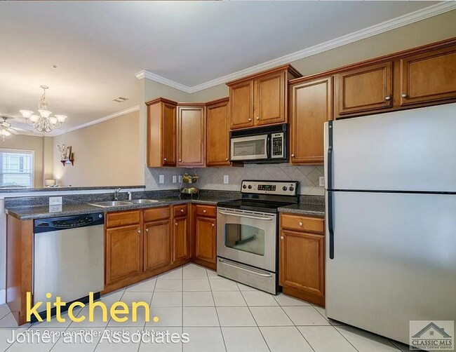 Building Photo - 2 br, 2.5 bath House - 115 Oconee River Ci...