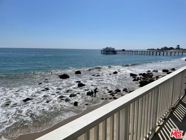 Primary Photo - 22860 Pacific Coast Hwy