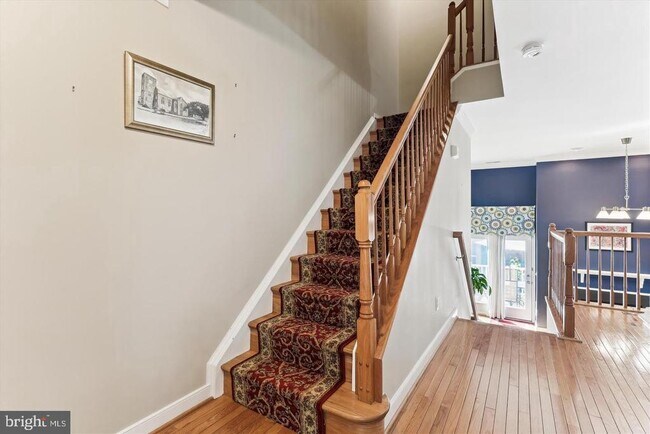 Building Photo - 3814 Woodlawn Ct