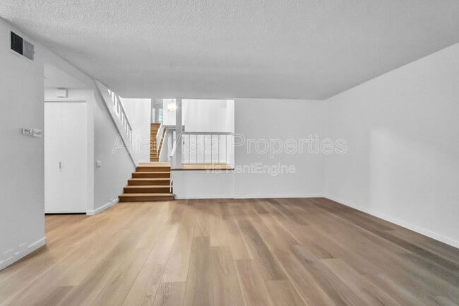 Building Photo - 2229 Camino Preciosa Sur