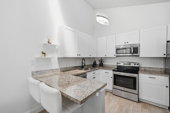Building Photo - 5799 Golden Eagle Cir