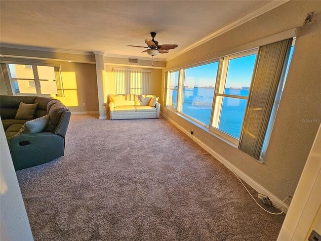 Building Photo - 6020 Shore Blvd S