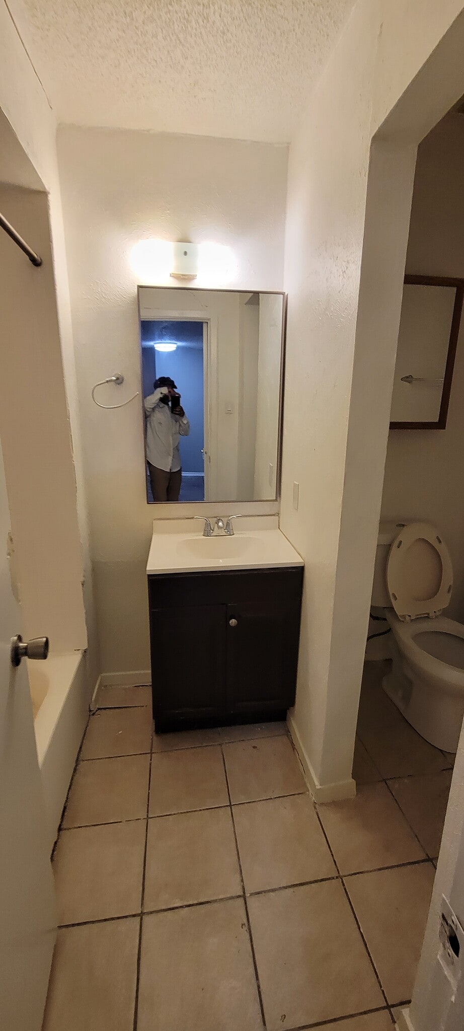 Building Photo - 5055 Ridglea Ln