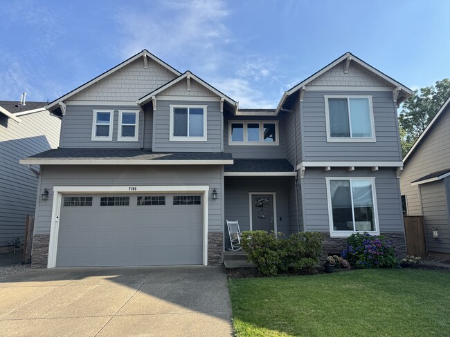 Building Photo - 7193 SE Cheryl Ct