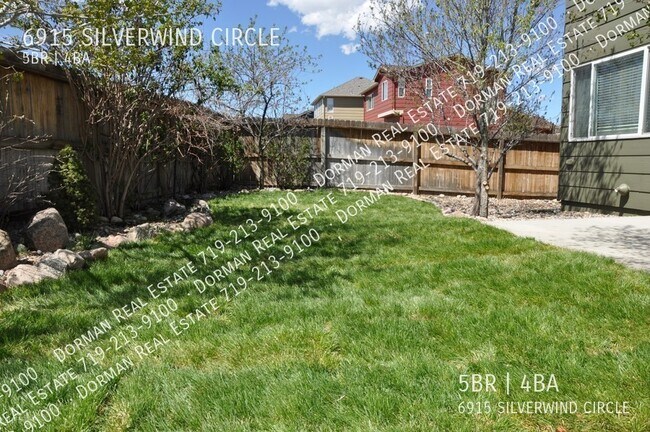 Building Photo - 6915 Silverwind Cir